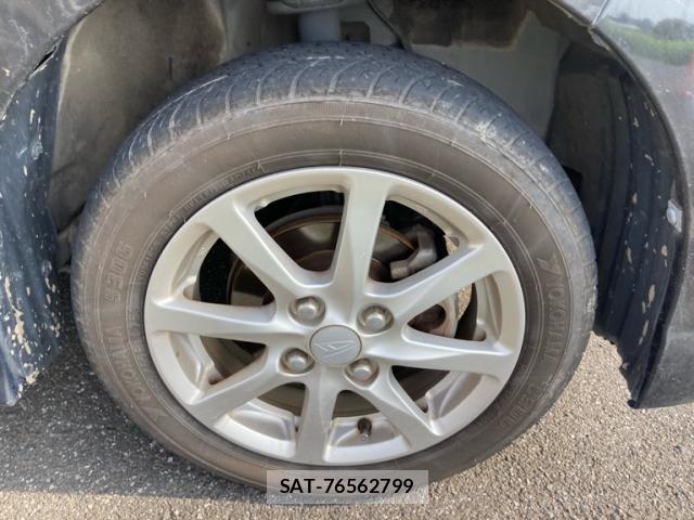 Daihatsu TANTO 2013-11 8277267-5