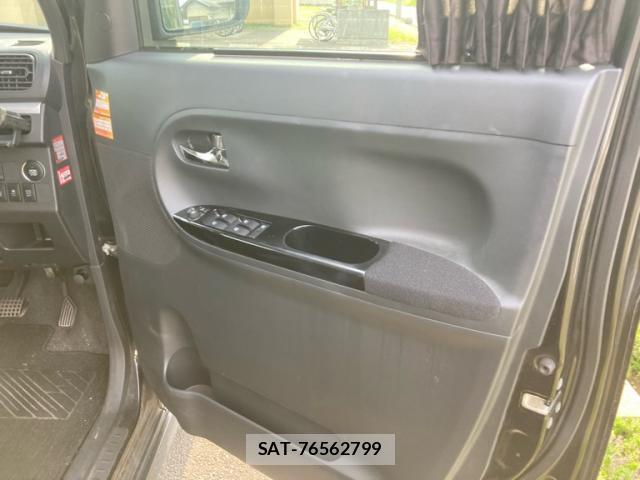 Daihatsu TANTO 2013-11 8277267-6