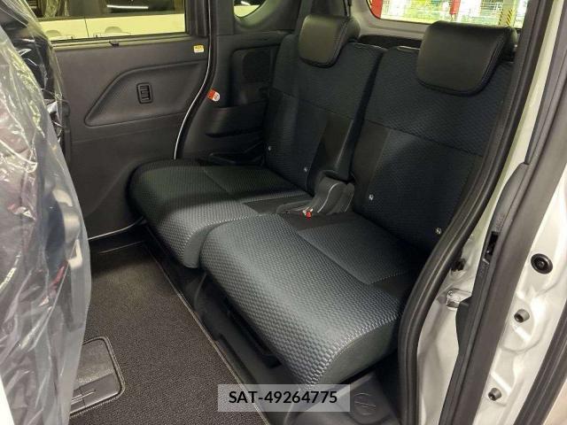 Daihatsu TANTO 2023-11 8277932-6