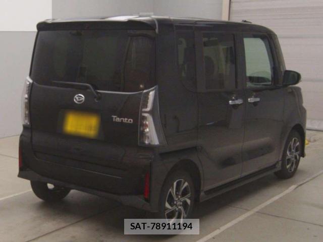 Daihatsu TANTO 2026-01 8277935-7