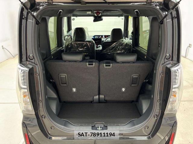 Daihatsu TANTO 2026-01 8277935-8