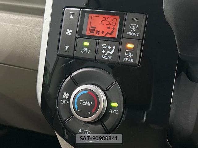 Daihatsu TANTO 2018-08 8278038-6