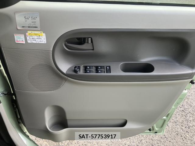Daihatsu TANTO 2016-11 8278750-11