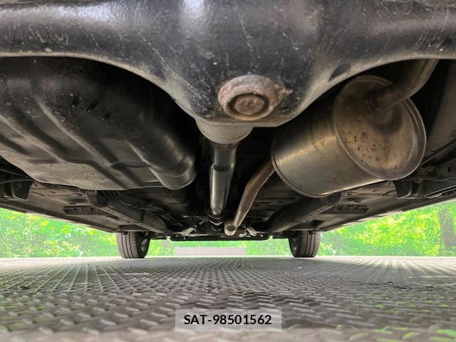 Daihatsu TANTO 2016-10 8278796-18