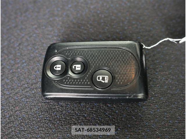 Daihatsu TANTO 2014-06 8279090-15