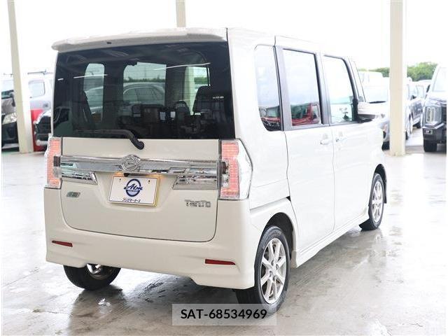 Daihatsu TANTO 2014-06 8279090-6
