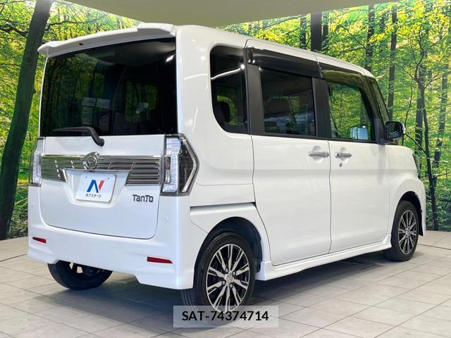 Daihatsu TANTO 2017-07 8279337-16