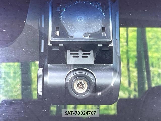 Daihatsu TANTO 2019-03 8279385-6