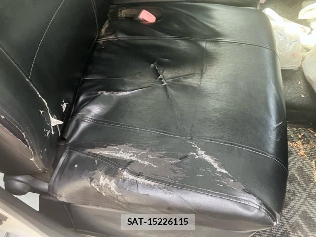 Daihatsu TANTO 2011-05 8279515-10