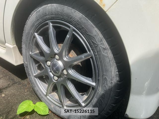 Daihatsu TANTO 2011-05 8279515-3
