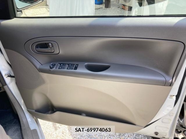 Daihatsu TANTO 2011-09 8279519-8