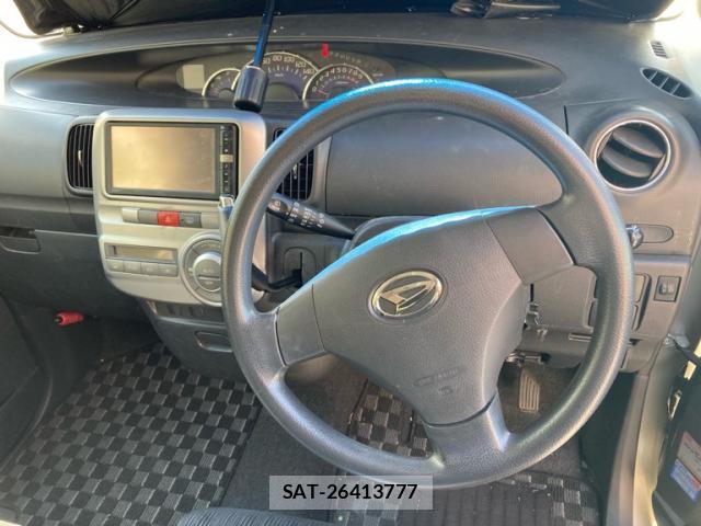 Daihatsu TANTO 2012-02 8279677-5