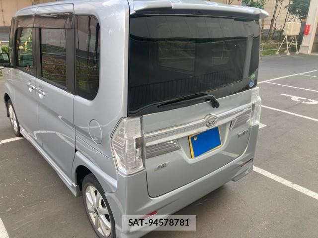 Daihatsu TANTO 2014-05 8279715-4