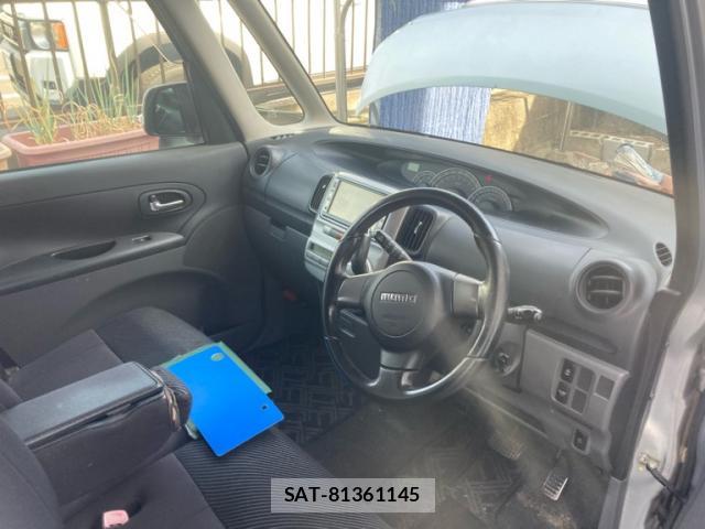 Daihatsu TANTO 2009-08 8279936-7
