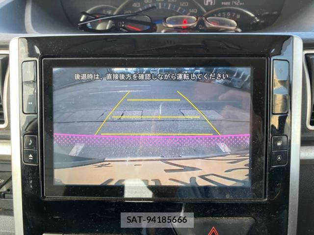 Daihatsu TANTO 2013-12 8280019-15