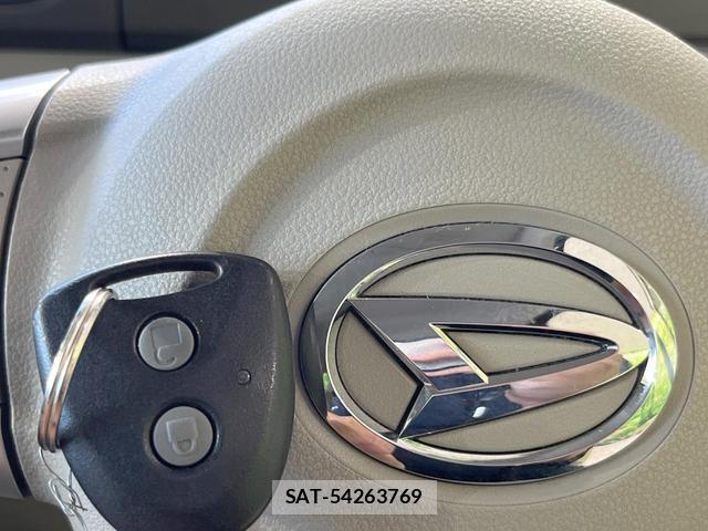 Daihatsu TANTO 2014-07 8280043-6