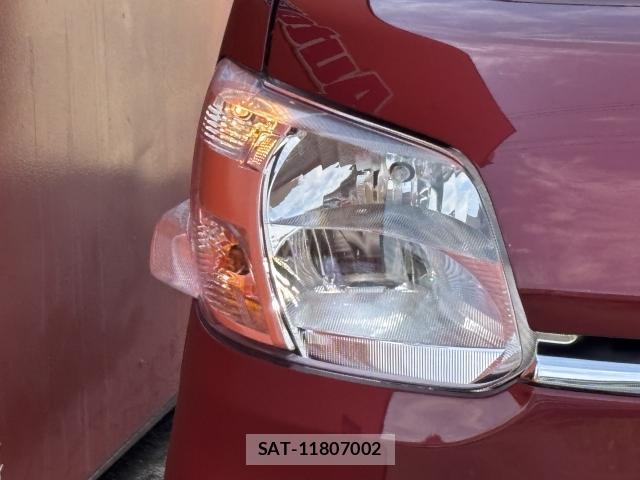 Daihatsu TANTO 2018-07 8280349-13