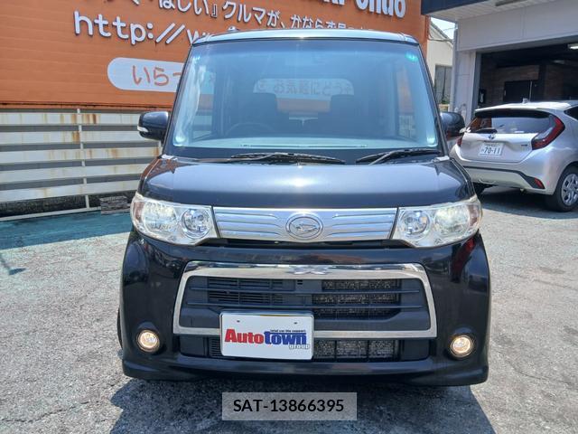 Daihatsu TANTO 2011-12 8280353-5