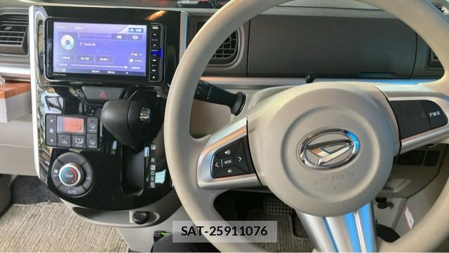 Daihatsu TANTO 2017-10 8280621-16