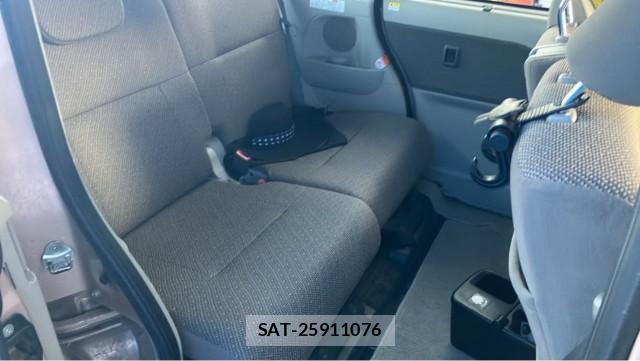 Daihatsu TANTO 2017-10 8280621-6