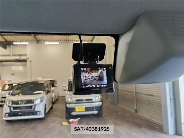 Daihatsu TANTO 2016-05 8280842-14