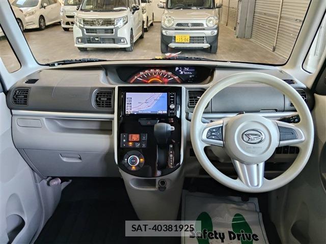 Daihatsu TANTO 2016-05 8280842-3