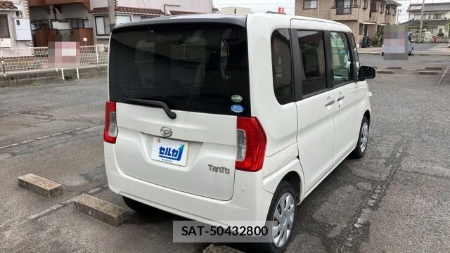 Daihatsu TANTO 2015-06 8280850-12