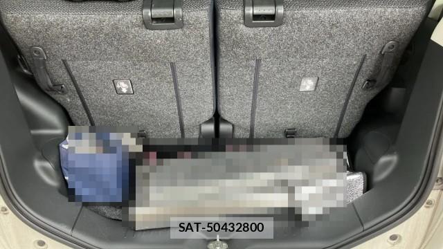 Daihatsu TANTO 2015-06 8280850-17