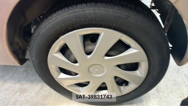 Daihatsu TANTO 2011-10 8281028-7