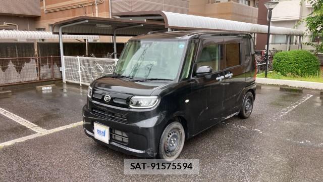 Daihatsu TANTO 2021-02 8281036-0