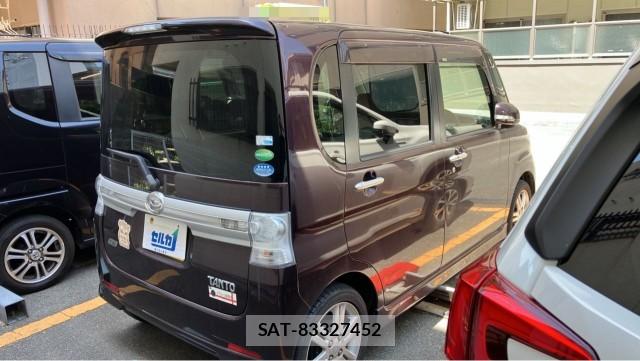 Daihatsu TANTO 2013-07 8281111-12