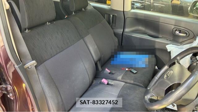 Daihatsu TANTO 2013-07 8281111-5