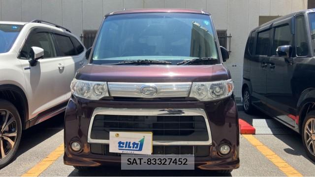 Daihatsu TANTO 2013-07 8281111-9
