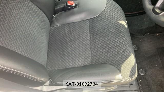 Daihatsu TANTO 2021-02 8281140-5