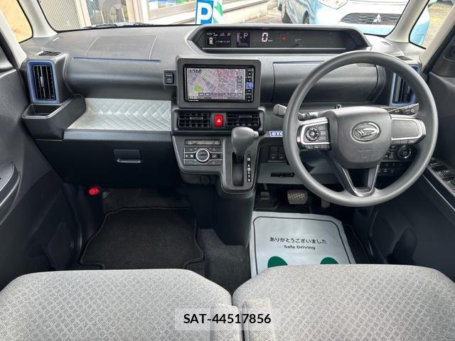 Daihatsu TANTO 2022-07 8281204-1