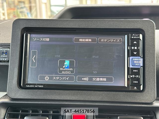 Daihatsu TANTO 2022-07 8281204-4