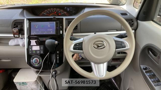 Daihatsu TANTO 2018-10 8281333-16