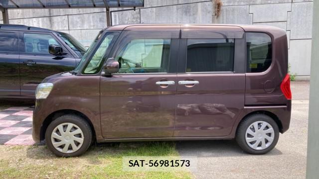 Daihatsu TANTO 2018-10 8281333-3