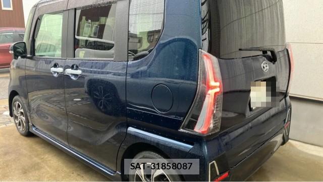 Daihatsu TANTO 2022-07 8281446-10