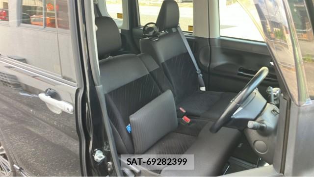 Daihatsu TANTO 2018-02 8281475-5
