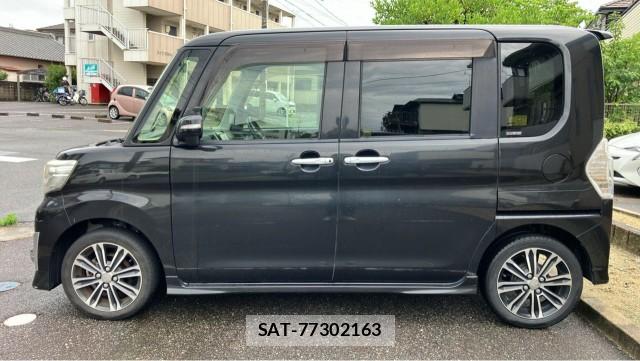 Daihatsu TANTO 2014-03 8281497-10
