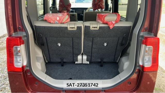 Daihatsu TANTO 2015-07 8281709-17