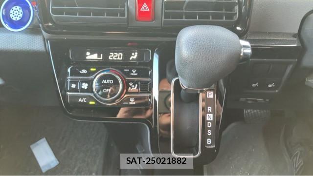 Daihatsu TANTO 2020-08 8281749-14