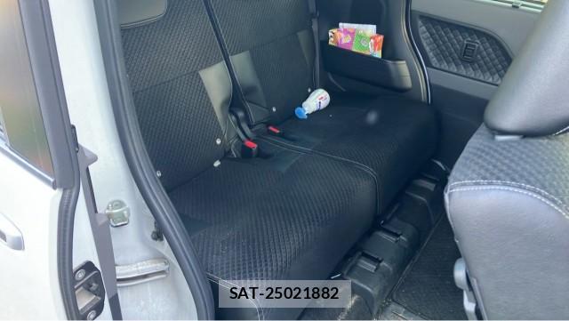 Daihatsu TANTO 2020-08 8281749-6