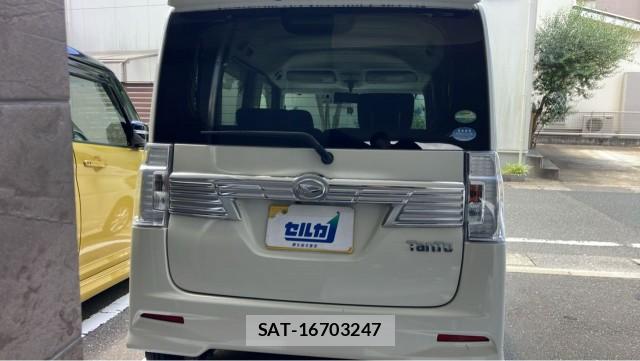 Daihatsu TANTO 2017-01 8281876-1