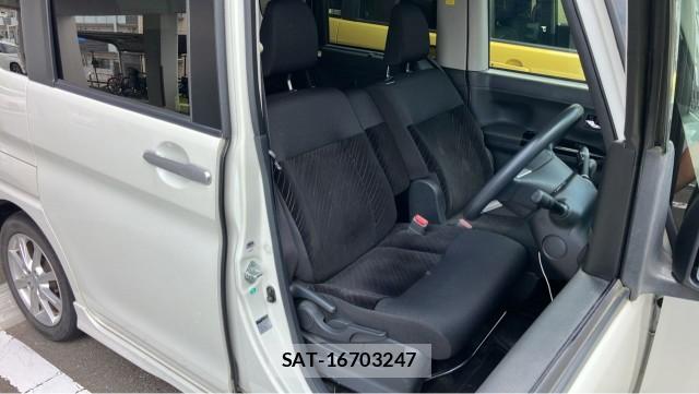 Daihatsu TANTO 2017-01 8281876-5