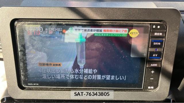 Daihatsu TANTO 2021-06 8282124-4