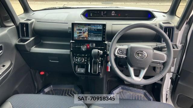 Daihatsu TANTO 2025-09 8282277-2