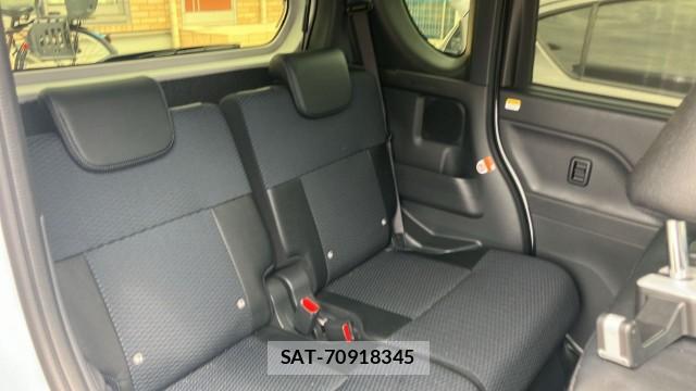 Daihatsu TANTO 2025-09 8282277-6