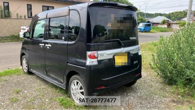 Daihatsu TANTO 2010-01 8282380-13